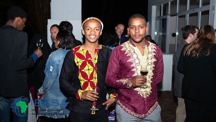 LM.Day1_WelcomingCocktail2019-10