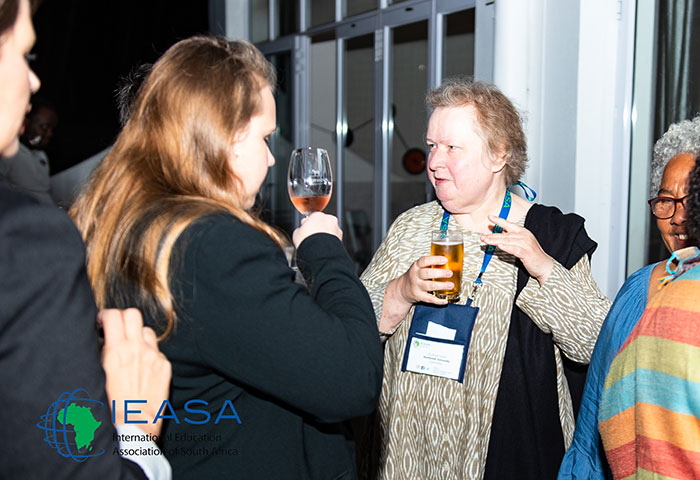 LM.Day1_WelcomingCocktail2019-12